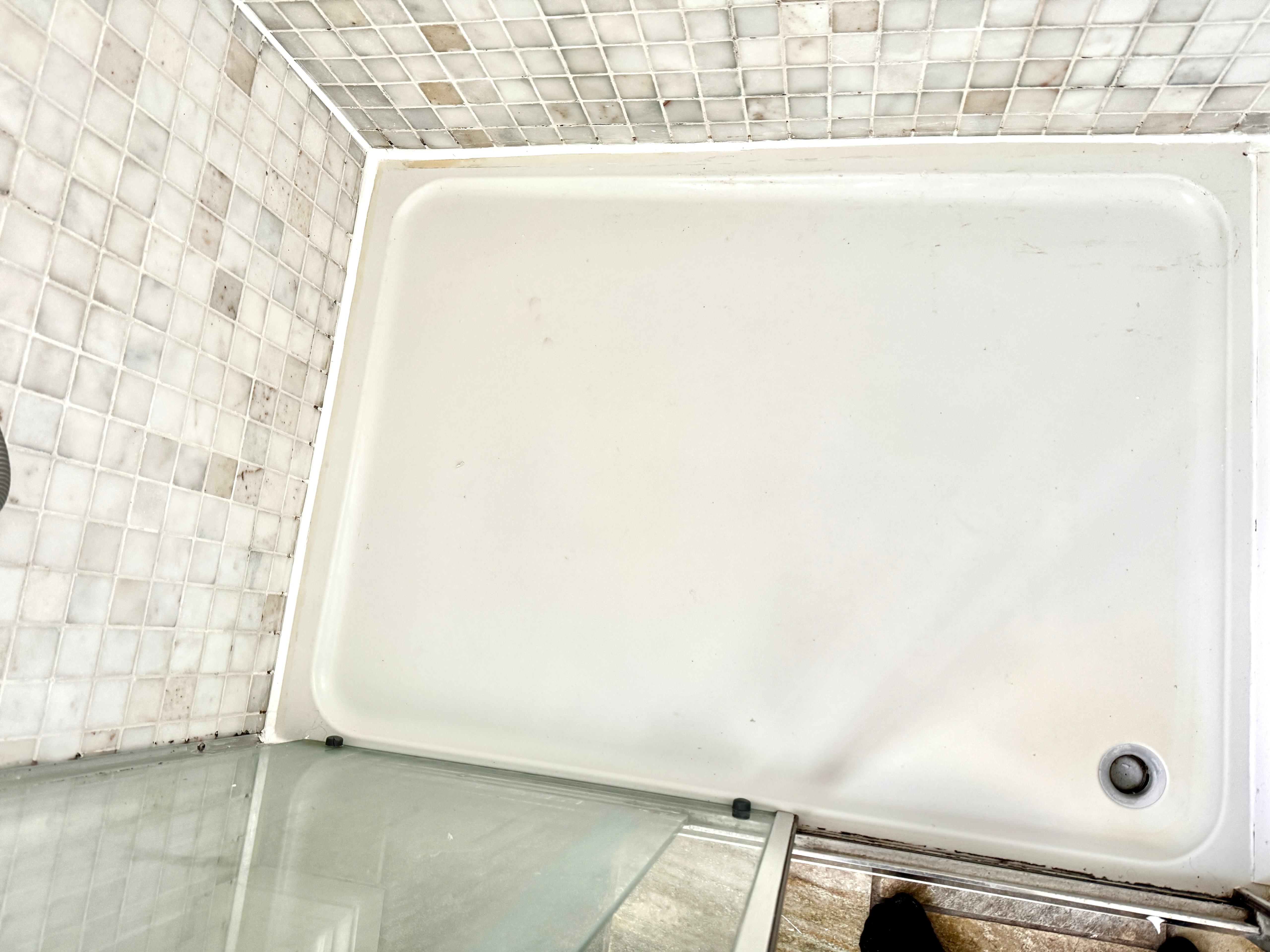 Silicone Sealant Application3 Bristol